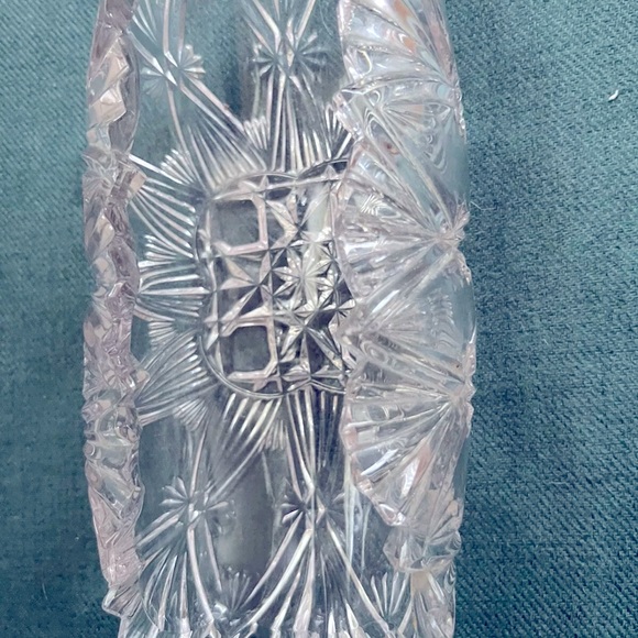 VINTAGE CLEAR PRESSED GLASS LONG DISH ROLLED SIDES - Picture 2 of 2